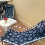 charmant studio au Cœur de Nice terrasse ensoleillée 850 M des plages