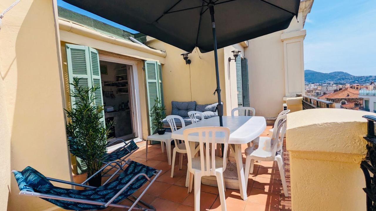 Au Cœur De Terrasse Ensoleillée 850 M Des Plages *